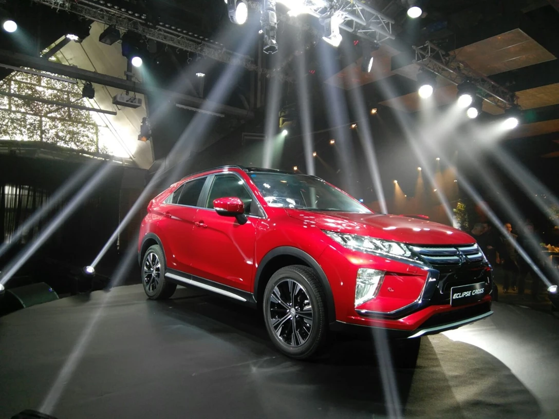 1591127-מיצובישי אקליפס קרוס 2018 בארץ (7).jpg