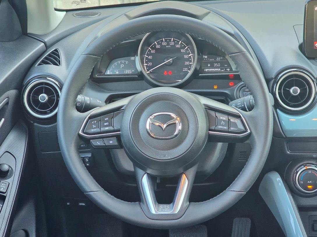 1706066-yarismazda (218).jpg