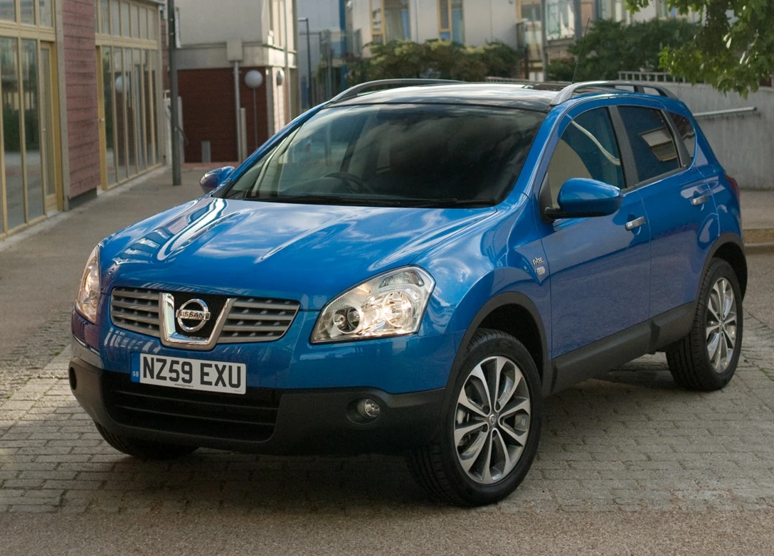1687152-Nissan-Qashqai-2011-04.jpg