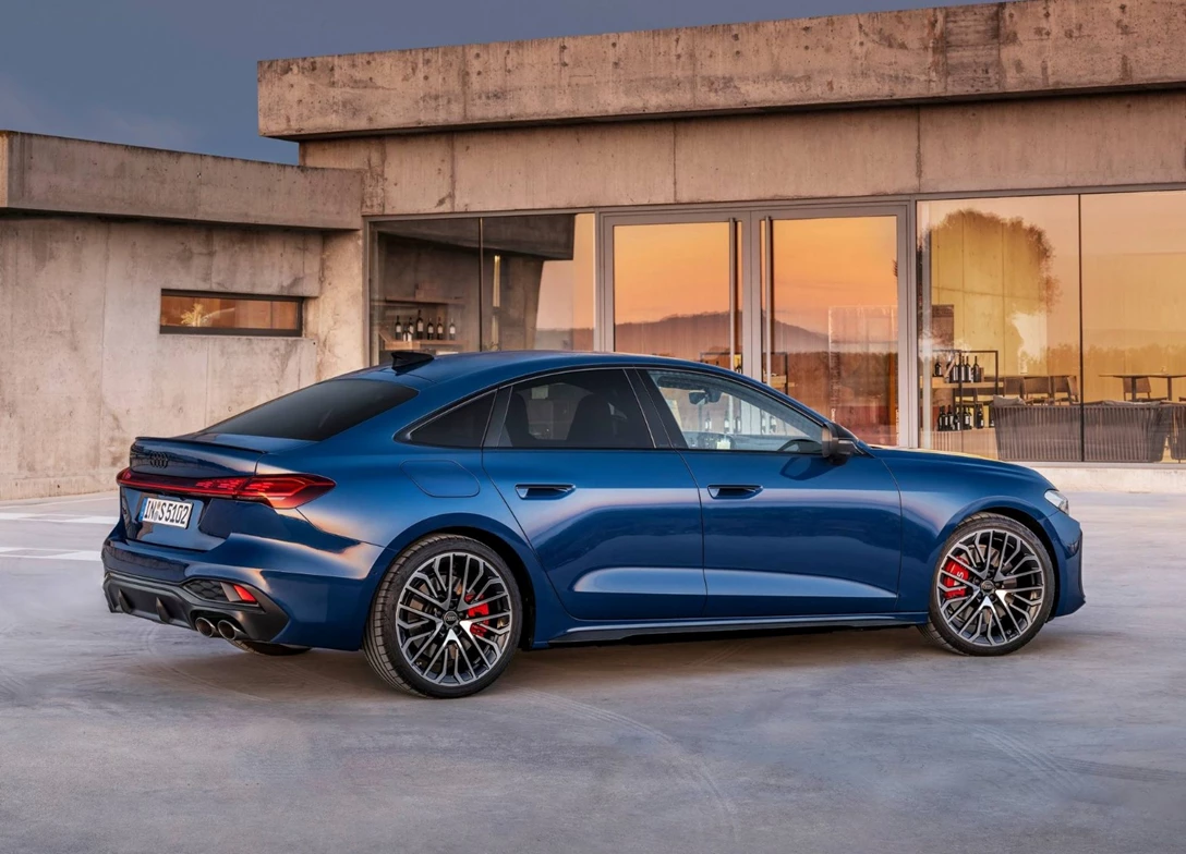 1710461-Audi-S5_Sedan-2025-02.jpg