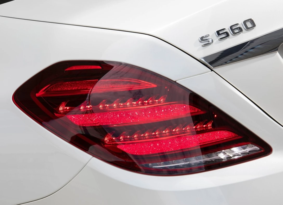1649866-Mercedes-Benz-S-Class-2018-10.jpg