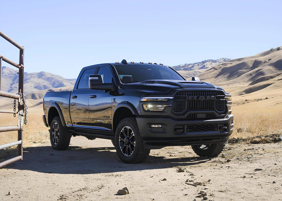 RAM-2500-3500-2025-01.jpg