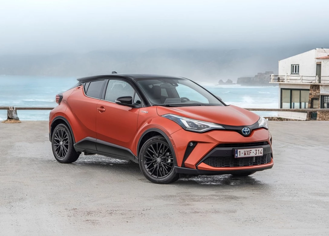 1638244-Toyota-C-HR-2020-01.jpg