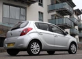 1651356-Hyundai-i20-2011-02.jpg