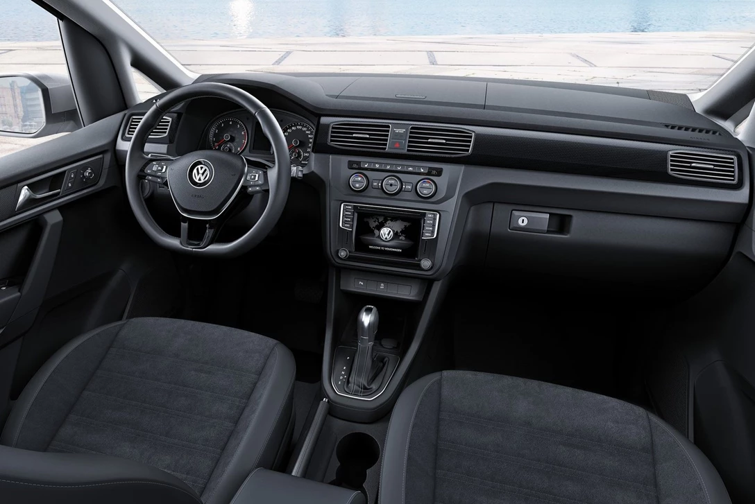 פולקסווגן קאדי 2015