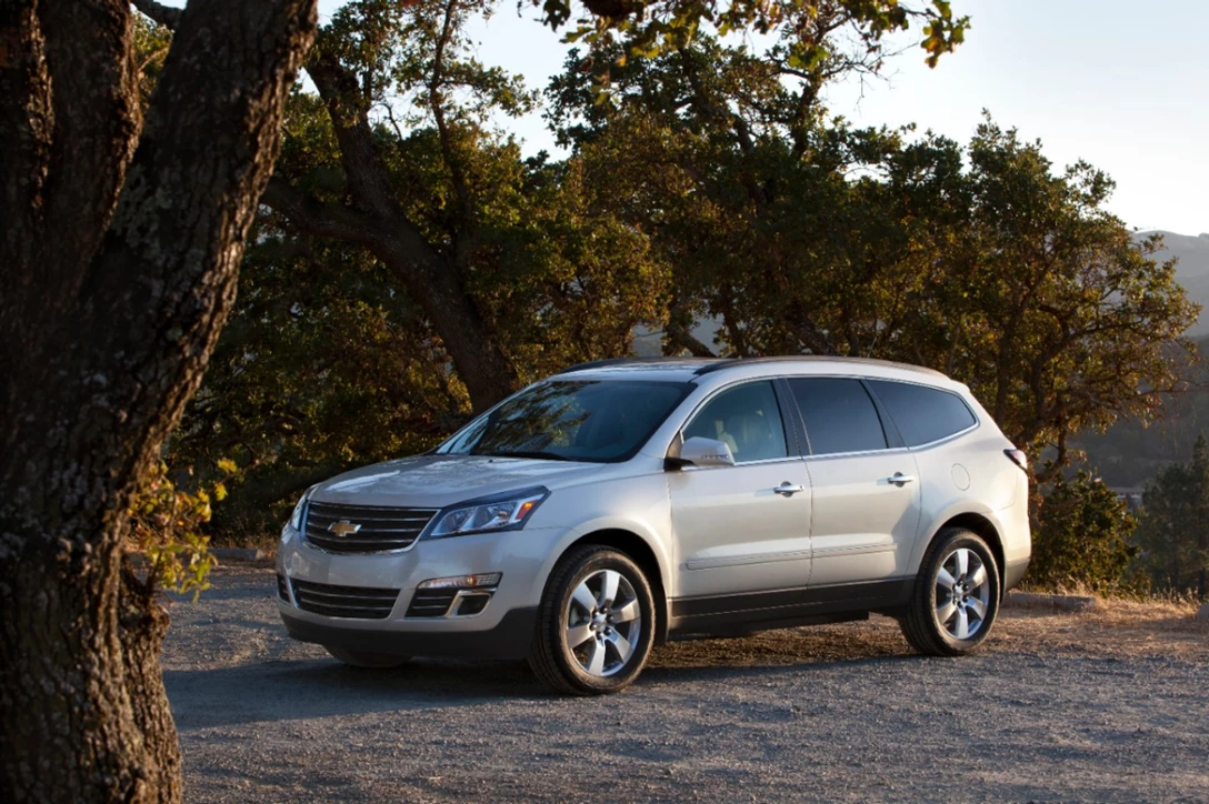 1662228-2013-Chevrolet-Traverse-024.jpg