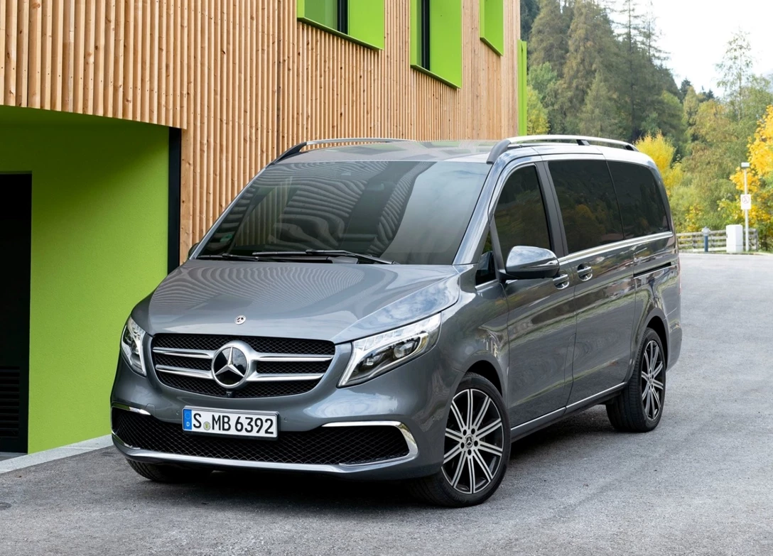 1684026-Mercedes-Benz-V-Class-2023-04.jpg