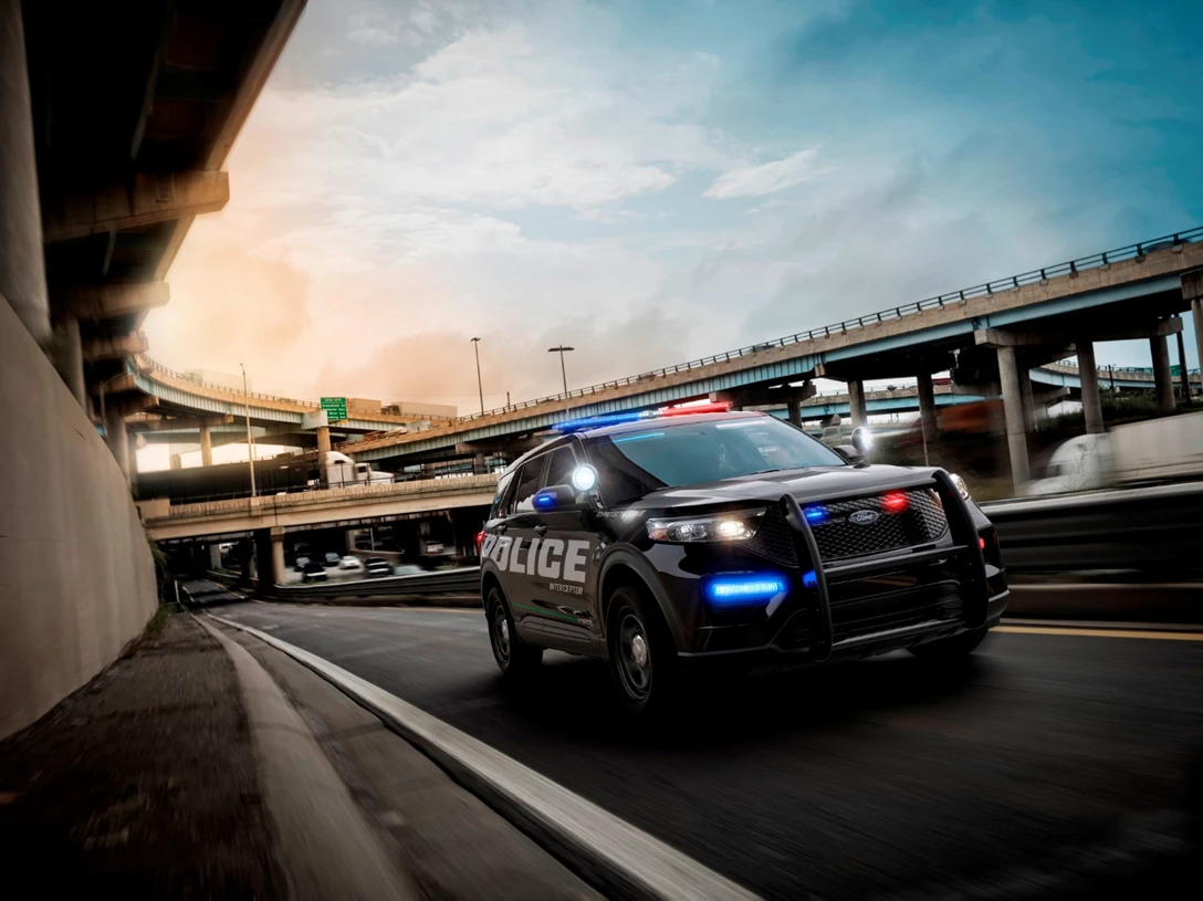 1609303-1-All-new-2020-Ford-Police-Interceptor-Utility.jpg