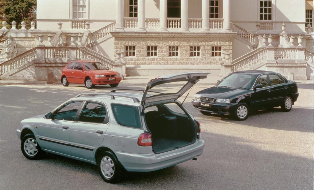 1606598-Suzuki-Baleno-1996-2002-04.jpg