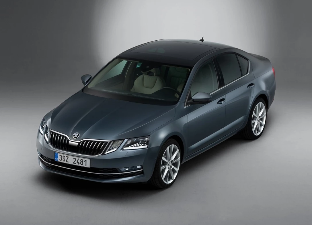 1635569-Skoda-Octavia-2017-04.jpg