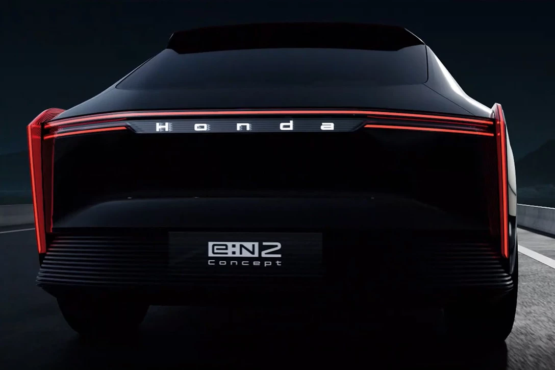 1670978-Honda-eN2-concept-shanghai-10.jpg