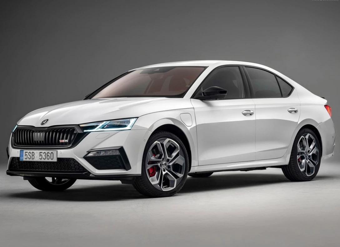 1655305-Skoda-Octavia-RS-2021-10.jpg