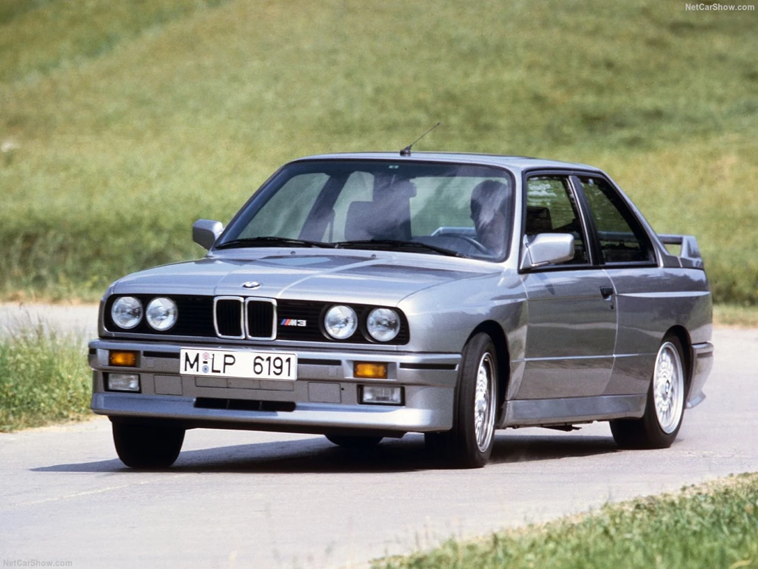 1674863-BMW-M3-1987-1280-12.jpg
