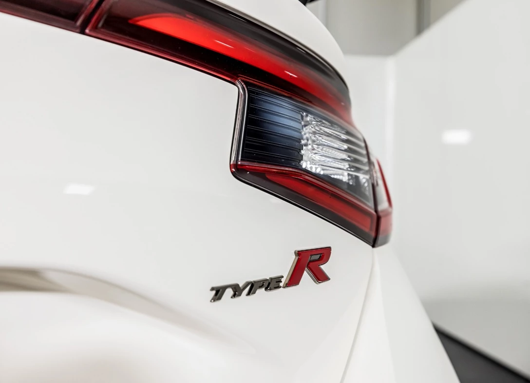 1693355-Honda-Civic_Type_R_EU-Version-2024-12.jpg