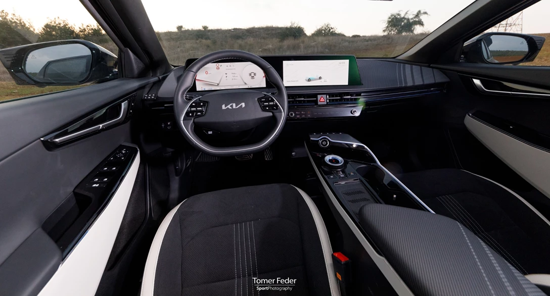 1675153-FTomer_KIA-ev6-203.jpg