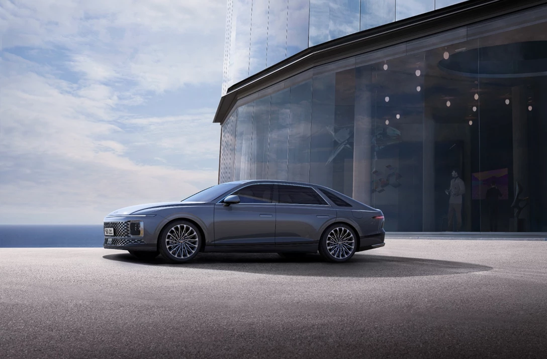 1671523-GN7_ex_8 GLOBAL.jpg