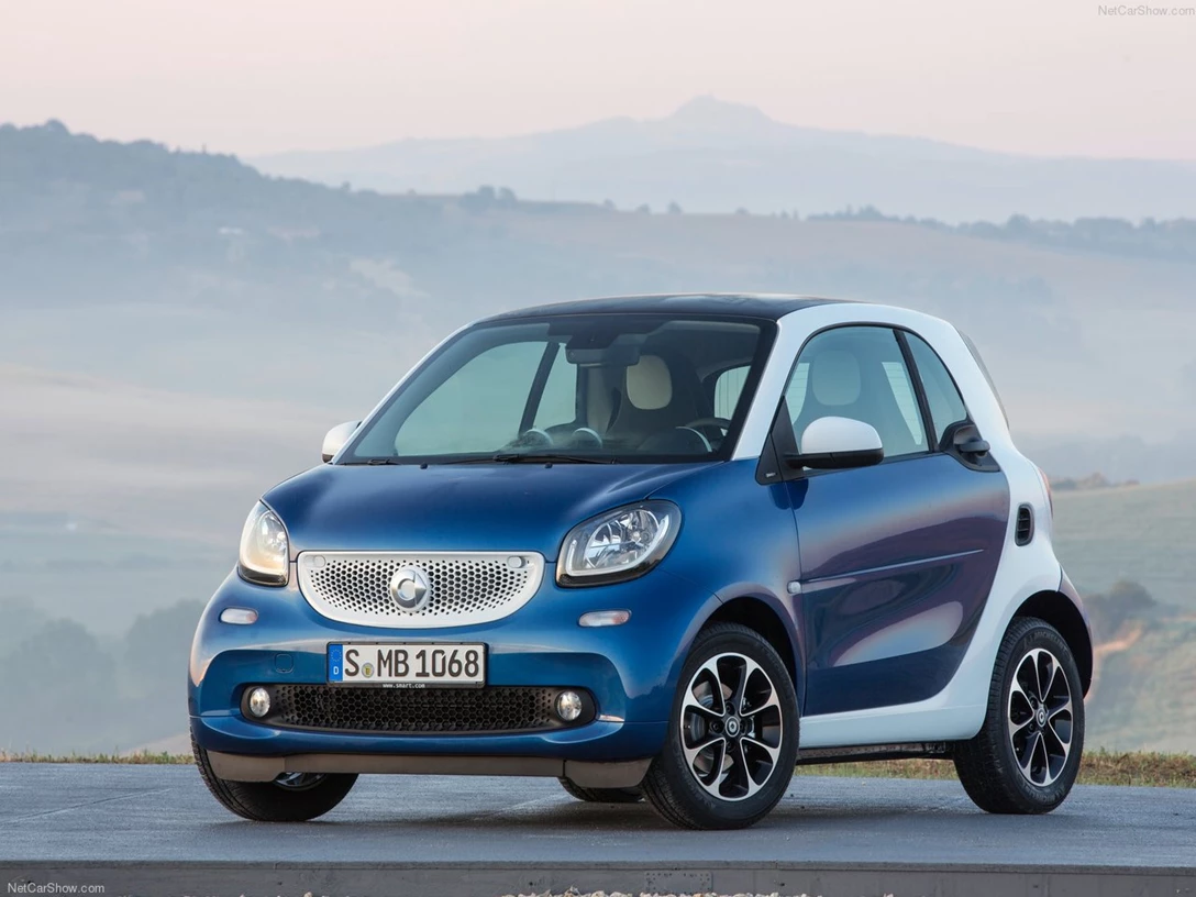 1589139-Smart-fortwo 1.jpg
