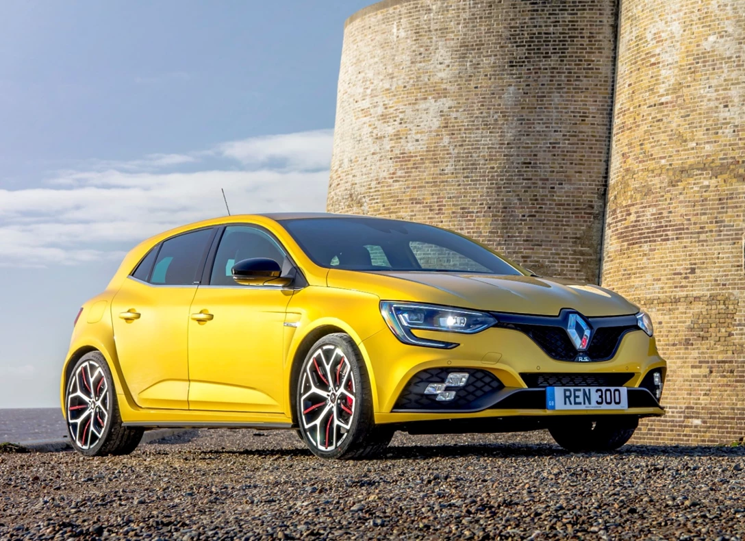 1682394-Renault-Megane_RS-2023-01.jpg