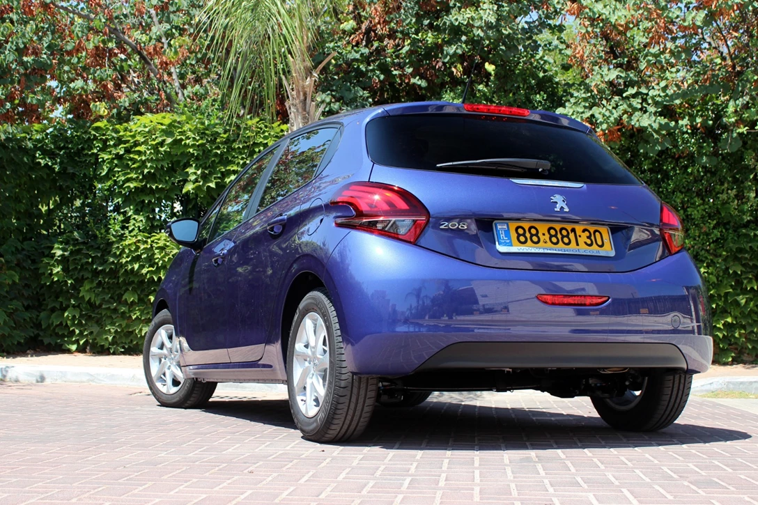 1602012-פיגו 208 1.2 אוט' (5).JPG