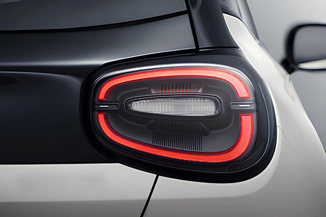 1705330-Dongfeng-Box-2025 (10).jpg