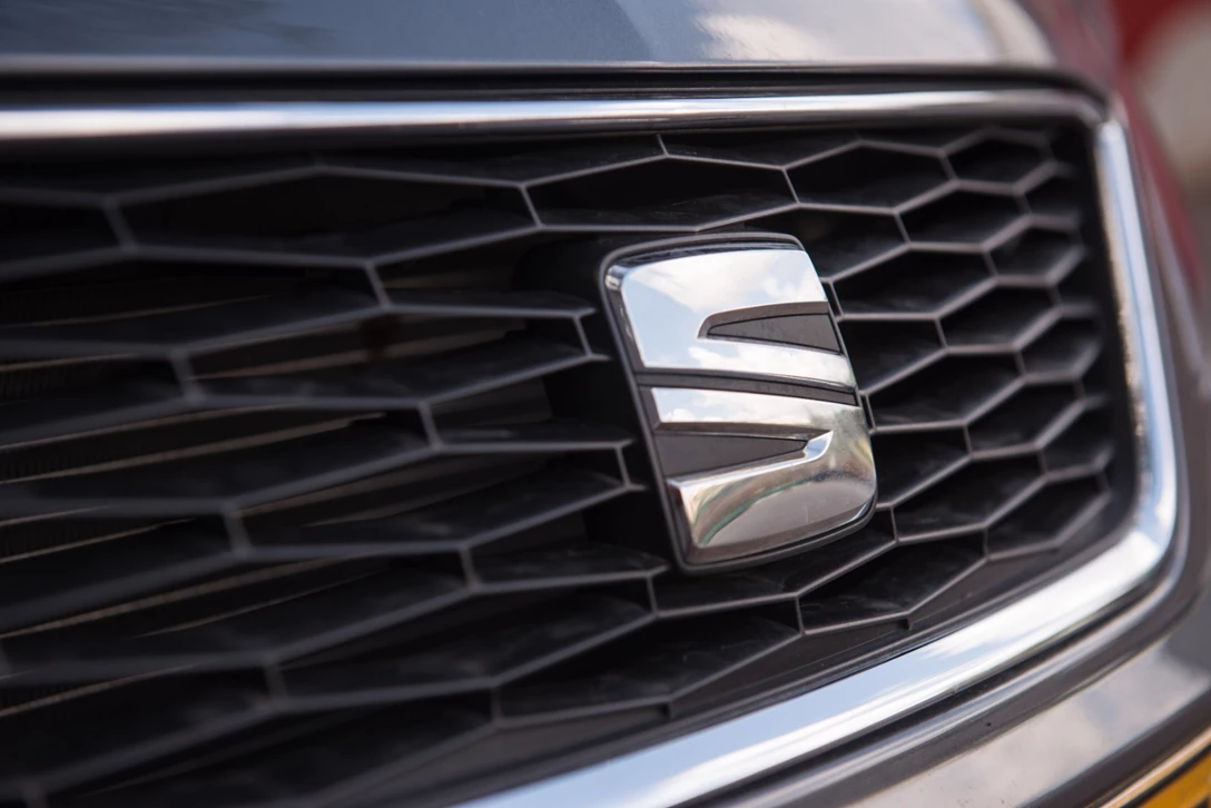 1672759-by benny doutsh (31 of 57).jpg