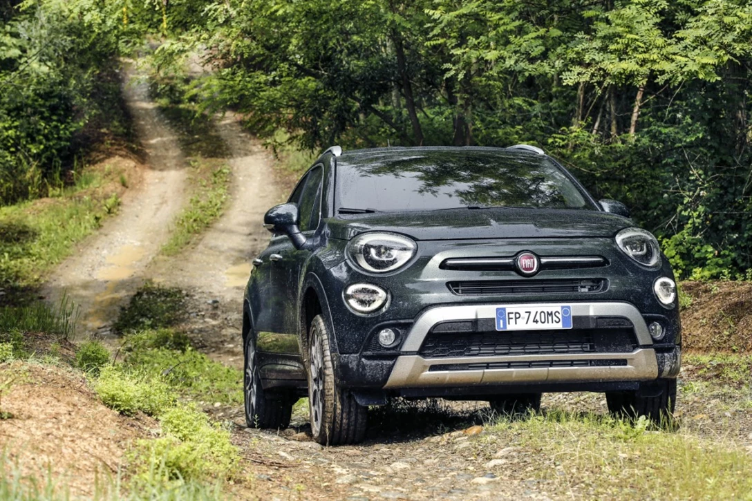 1601767-180828_Fiat_New-500X_12.jpg