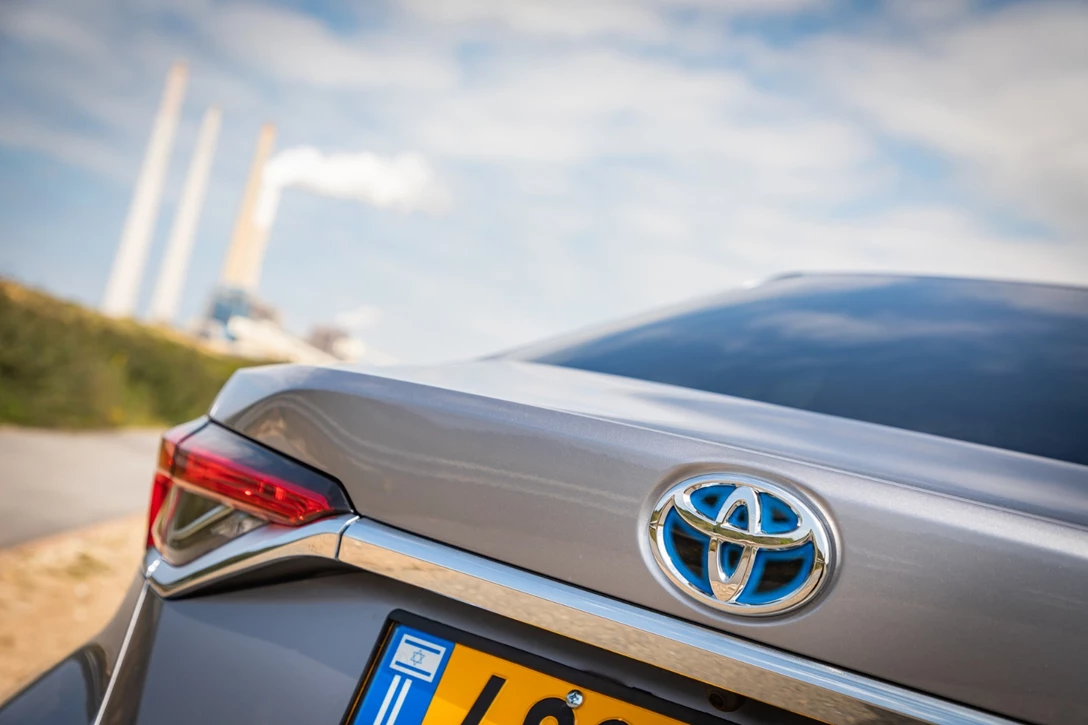 1614008-טויוטה קורולה 1 (6).jpg