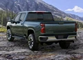 1629189-Chevrolet-Silverado_HD-03.jpg