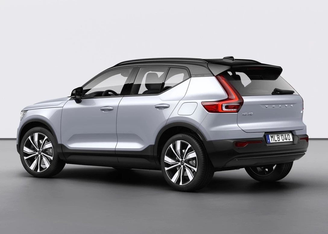 1646536-Volvo XC40 2021 (2).jpg