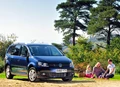 1690396-Volkswagen-Touran-2013-01.jpg