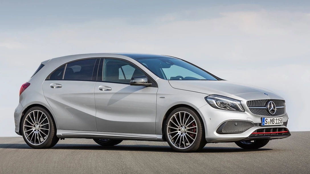 1689460-Mercedes-Benz-A-Class-2016-1600-05.jpg