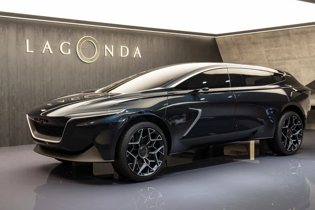1613789-Lagonda (1).jpg