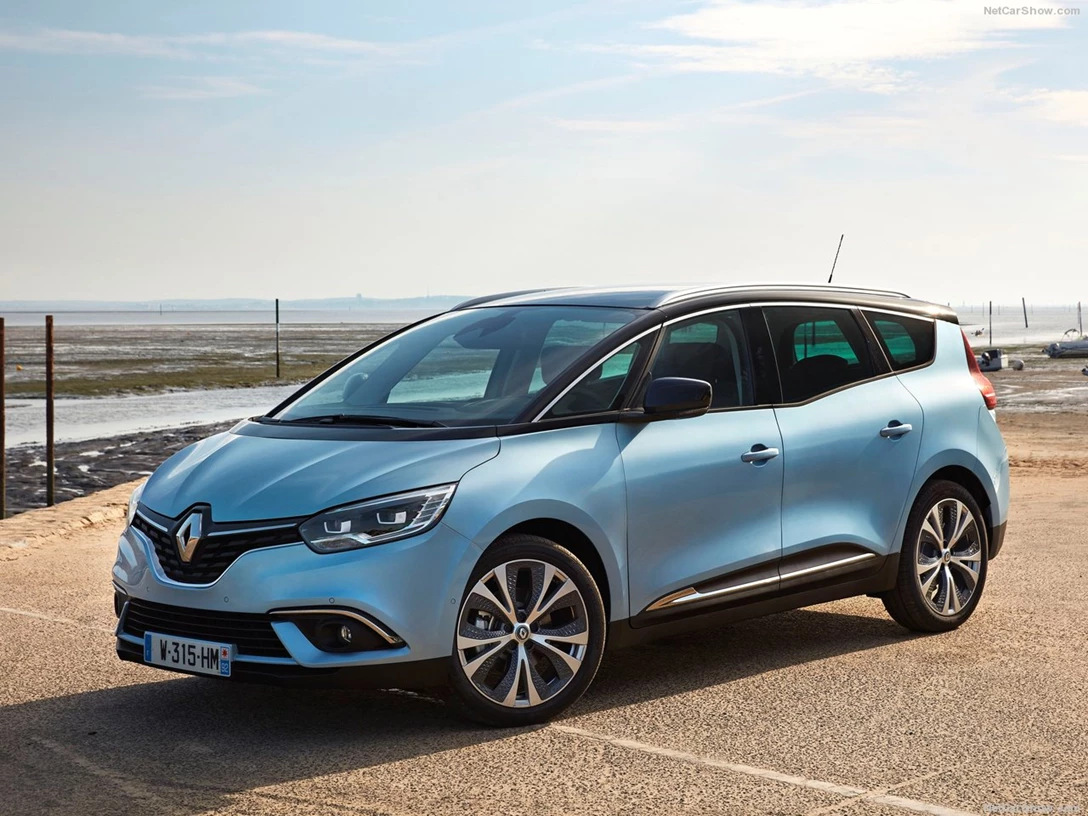 1591491-Renault-Grand_Scenic 1.jpg