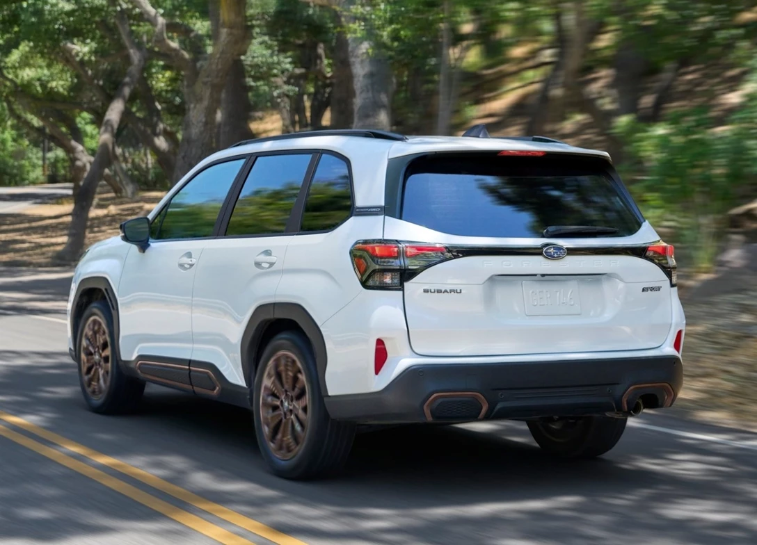 1690344-Subaru-Forester-2024-03.jpg