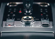 1700862-Bentley-Flying Spur-2024-10.jpg