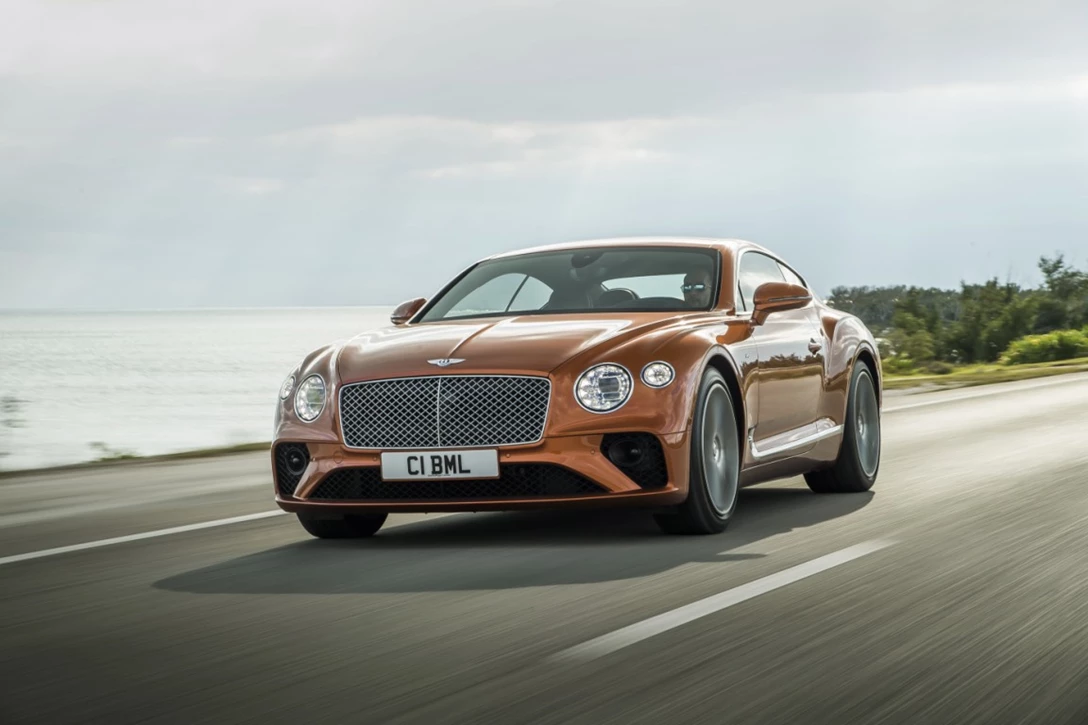 1614101-Bentley Continental GT V8 2.jpg