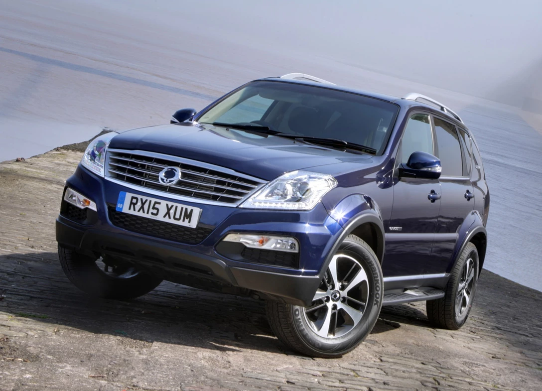 1688039-SsangYong-Rexton-2015-04.jpg