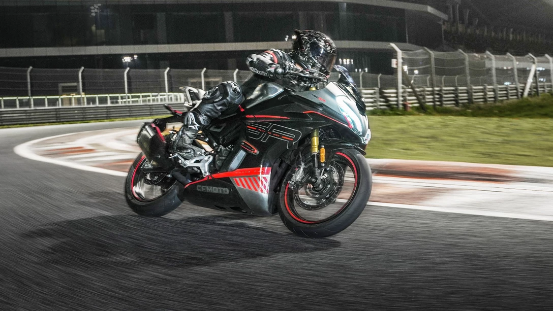 1682069-450SR (9)-min.jpg