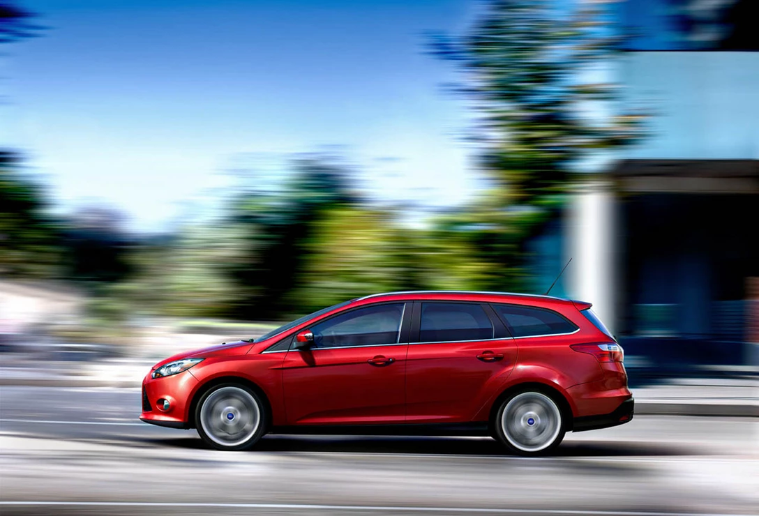 1701243-Ford-Focus_Estate-2011-1280-7b913e4f7d04d699986abb8a300848c573.jpg
