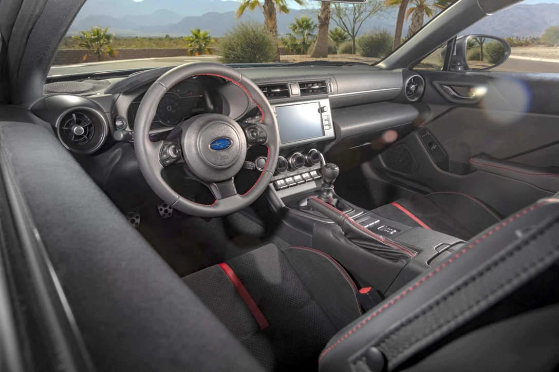 1680420-2022_Subaru_BRZ_112.jpg