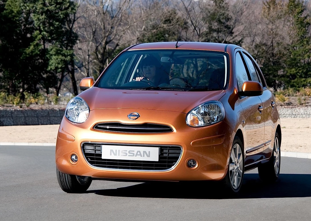 1651270-Nissan-Micra-2011-03.jpg
