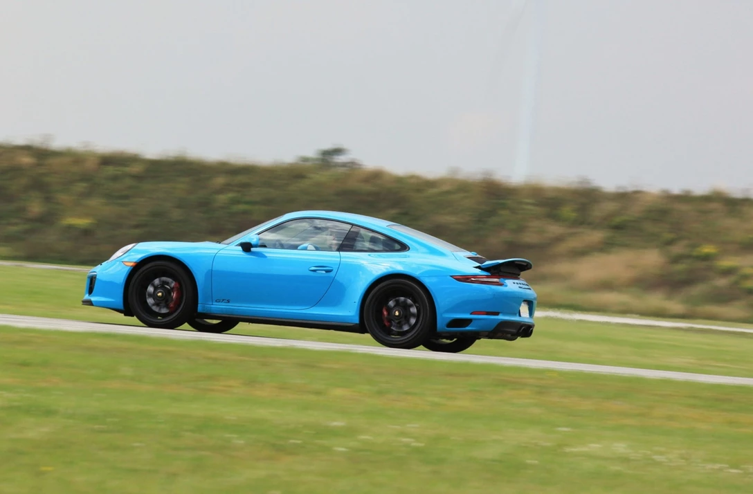 1594184-raz pics (3).JPG