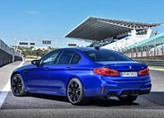 1685705-BMW-M5-2023-03.jpg