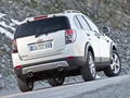 1588886-Chevrolet-Captiva 2.jpg