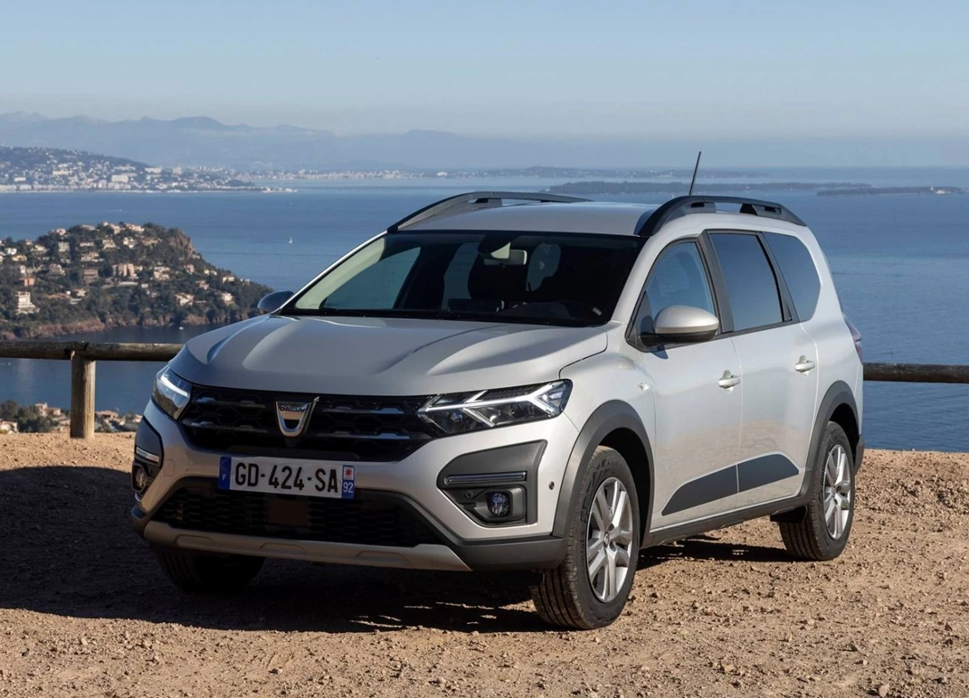 1699709-Dacia-Jogger-2024-04.jpg