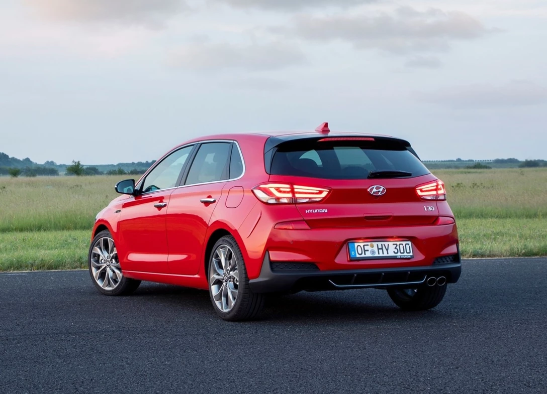 1645692-Hyundai-i30_N_Line-2019-1600-19.jpg