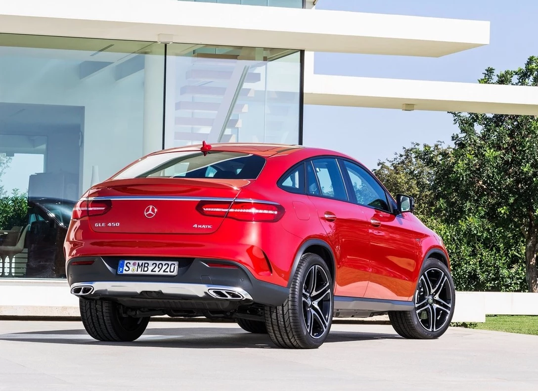 1656353-Mercedes-Benz-GLE_Coupe-2018-09.jpg