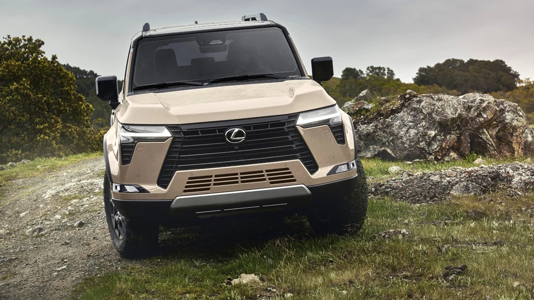 1683344-2024_Lexus_GX_Overtrail_005-min.jpg