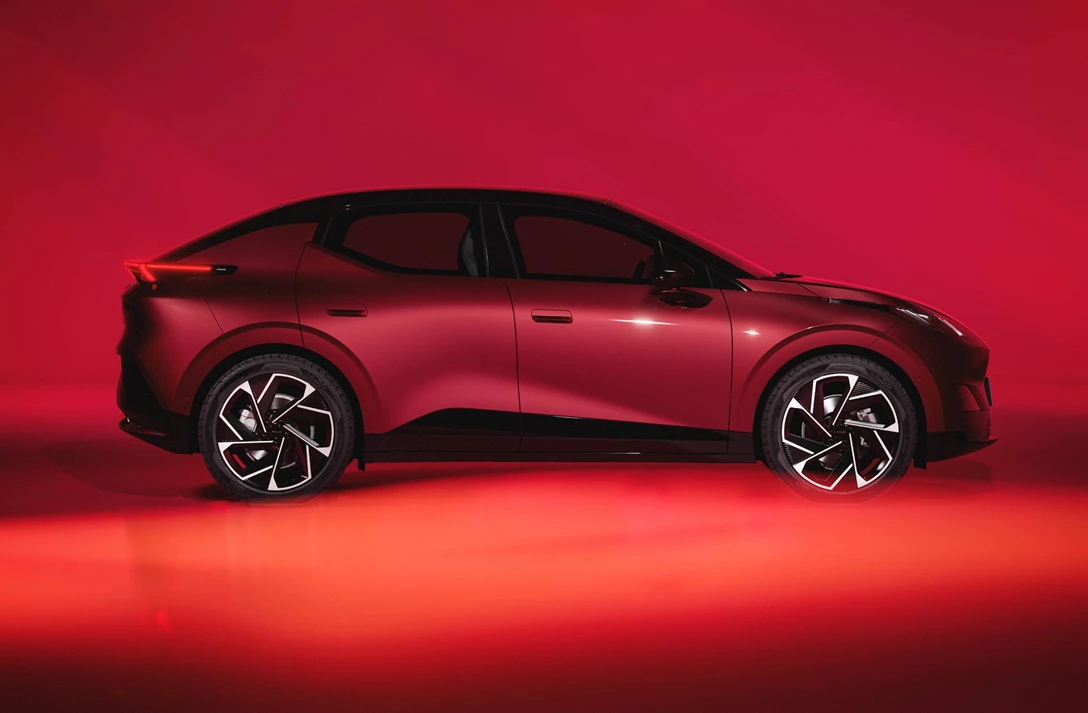 1703401-LYNKCO 02 Exterior 02 Hires 38a65a.jpg