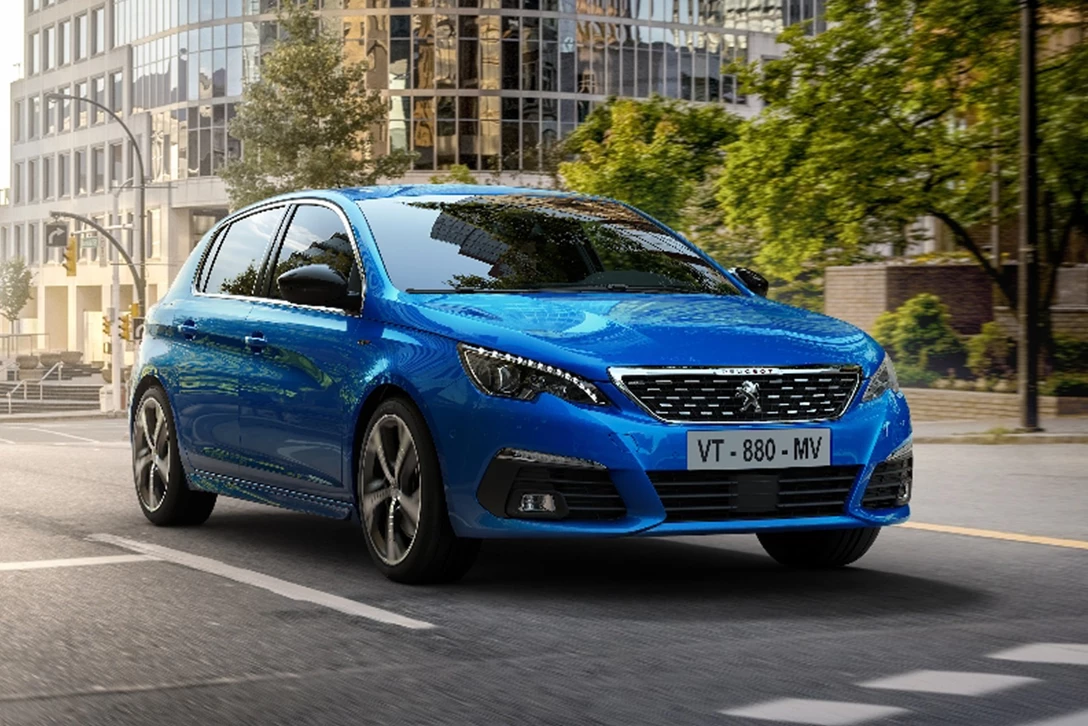 1632926-PEUGEOT_308_2006NS109C copy.jpg